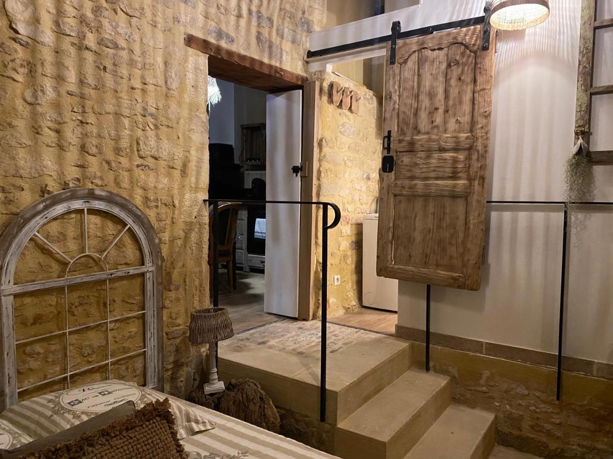 Gite Le Medieval Sarlat-la-Caneda Exterior photo